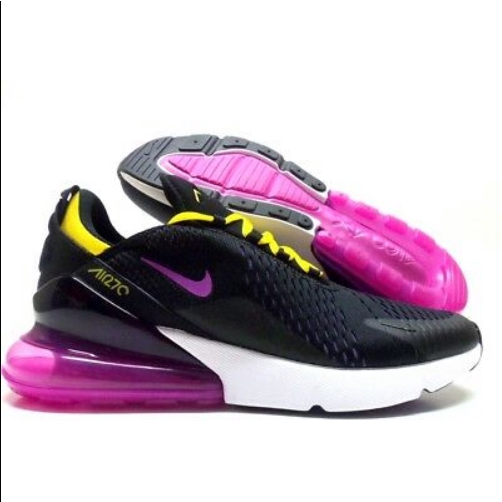 NIKE AIR MAX 270